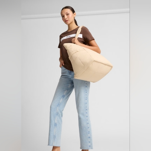 Puma Puffy Tote Bag - Picture 4 of 15